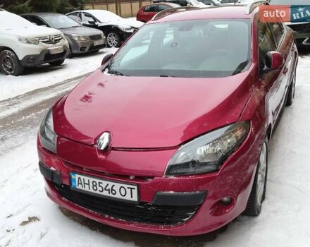 Червоний Рено Меган, об'ємом двигуна 1.46 л та пробігом 236 тис. км за 5500 $, фото 1 на Automoto.ua
