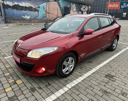 Червоний Рено Меган, об'ємом двигуна 1.6 л та пробігом 129 тис. км за 7900 $, фото 1 на Automoto.ua