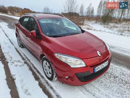 Червоний Рено Меган, об'ємом двигуна 1.46 л та пробігом 252 тис. км за 7900 $, фото 1 на Automoto.ua