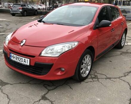 Червоний Рено Меган, об'ємом двигуна 1.6 л та пробігом 176 тис. км за 6799 $, фото 1 на Automoto.ua