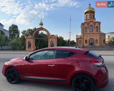 Красный Рено Меган, объемом двигателя 2 л и пробегом 199 тыс. км за 7900 $, фото 1 на Automoto.ua