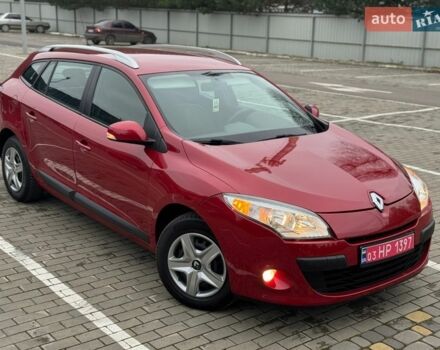 Червоний Рено Меган, об'ємом двигуна 1.6 л та пробігом 130 тис. км за 7500 $, фото 1 на Automoto.ua
