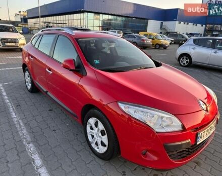 Червоний Рено Меган, об'ємом двигуна 1.46 л та пробігом 162 тис. км за 6700 $, фото 1 на Automoto.ua