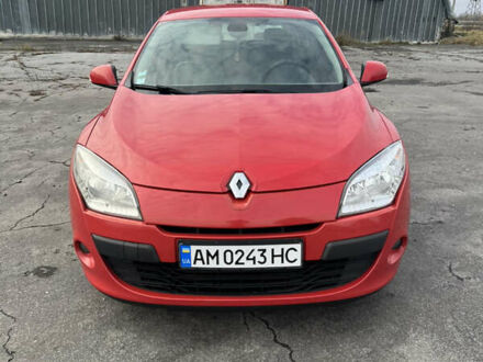 Червоний Рено Меган, об'ємом двигуна 1.5 л та пробігом 238 тис. км за 6500 $, фото 1 на Automoto.ua