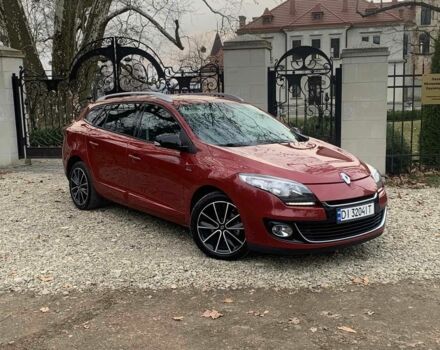 Красный Рено Меган, объемом двигателя 1.5 л и пробегом 267 тыс. км за 7770 $, фото 1 на Automoto.ua