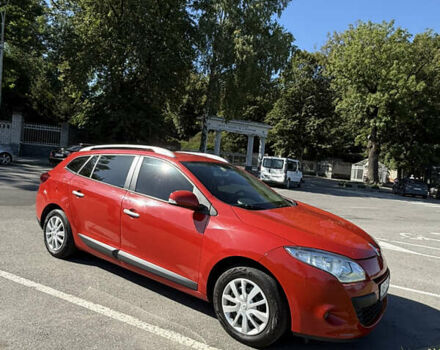 Красный Рено Меган, объемом двигателя 1.46 л и пробегом 238 тыс. км за 6500 $, фото 1 на Automoto.ua