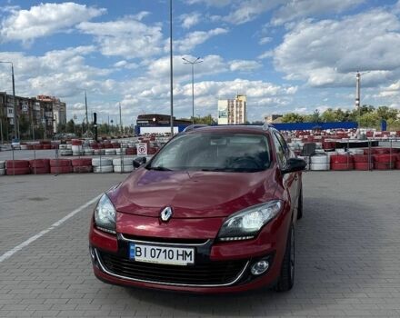 Червоний Рено Меган, об'ємом двигуна 1.46 л та пробігом 253 тис. км за 7800 $, фото 1 на Automoto.ua