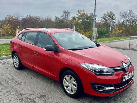 Красный Рено Меган, объемом двигателя 1.5 л и пробегом 224 тыс. км за 8100 $, фото 1 на Automoto.ua