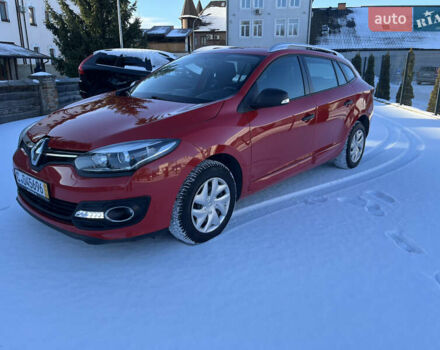 Красный Рено Меган, объемом двигателя 1.5 л и пробегом 215 тыс. км за 7999 $, фото 1 на Automoto.ua
