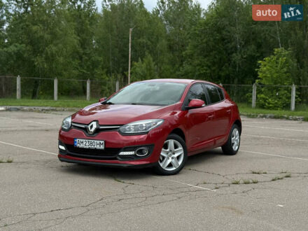 Рено Меган 2014 у Бердичеве на Automoto.ua Червоний Рено Меган, об'ємом двигуна 1.5 л та пробігом 220 тис. км за 8755 $, фото 1 на Automoto.ua