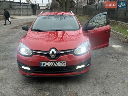 Червоний Рено Меган, об'ємом двигуна 1.46 л та пробігом 190 тис. км за 8200 $, фото 1 на Automoto.ua