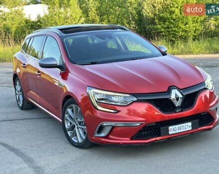 Красный Рено Меган, объемом двигателя 1.6 л и пробегом 219 тыс. км за 13750 $, фото 1 на Automoto.ua