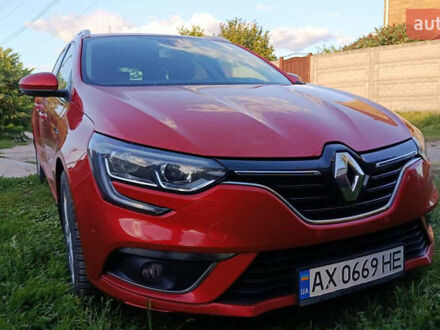 Рено Меган 2017 у Харкові на Automoto.ua Червоний Рено Меган, об'ємом двигуна 1.5 л та пробігом 220 тис. км за 13000 $, фото 1 на Automoto.ua