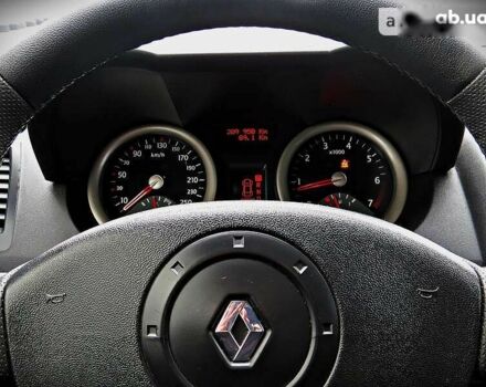 Рено Меган, объемом двигателя 1.6 л и пробегом 209 тыс. км за 5350 $, фото 7 на Automoto.ua