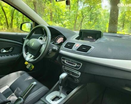Рено Меган, объемом двигателя 1.5 л и пробегом 203 тыс. км за 8700 $, фото 6 на Automoto.ua