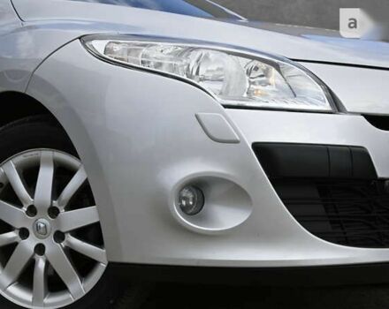 Рено Меган, объемом двигателя 1.5 л и пробегом 256 тыс. км за 7299 $, фото 5 на Automoto.ua