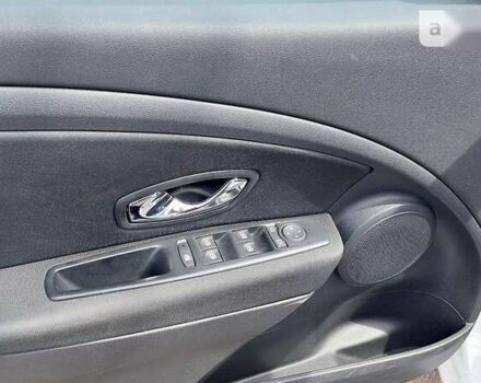 Рено Меган, объемом двигателя 1.5 л и пробегом 239 тыс. км за 8300 $, фото 15 на Automoto.ua