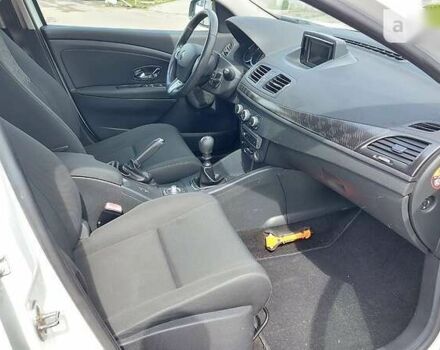 Рено Меган, объемом двигателя 1.5 л и пробегом 239 тыс. км за 8300 $, фото 19 на Automoto.ua