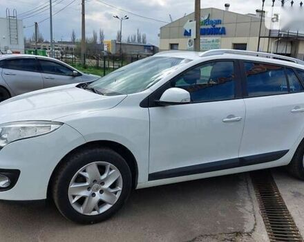 Рено Меган, объемом двигателя 1.5 л и пробегом 239 тыс. км за 8300 $, фото 2 на Automoto.ua