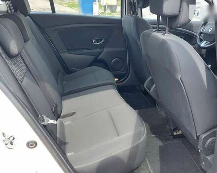 Рено Меган, объемом двигателя 1.5 л и пробегом 239 тыс. км за 8300 $, фото 22 на Automoto.ua