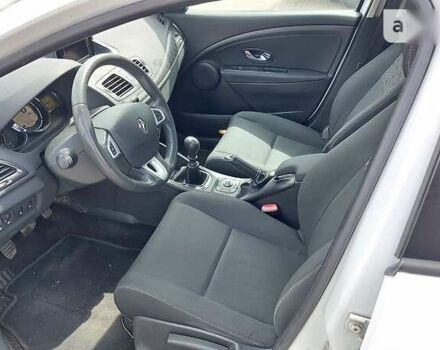 Рено Меган, объемом двигателя 1.5 л и пробегом 239 тыс. км за 8300 $, фото 21 на Automoto.ua