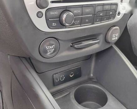 Рено Меган, объемом двигателя 1.5 л и пробегом 240 тыс. км за 6999 $, фото 16 на Automoto.ua