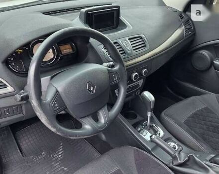 Рено Меган, объемом двигателя 1.5 л и пробегом 240 тыс. км за 6999 $, фото 24 на Automoto.ua