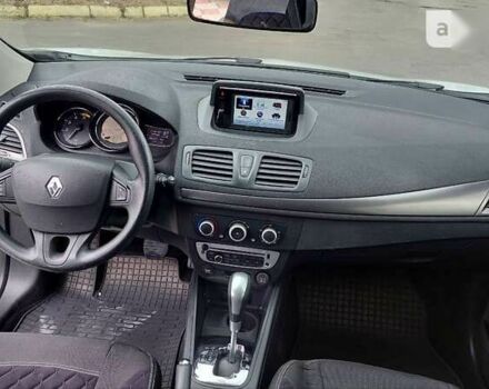 Рено Меган, объемом двигателя 1.5 л и пробегом 240 тыс. км за 6999 $, фото 7 на Automoto.ua