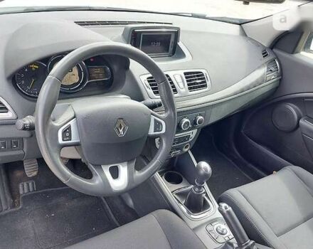 Рено Меган, объемом двигателя 1.5 л и пробегом 239 тыс. км за 8300 $, фото 20 на Automoto.ua