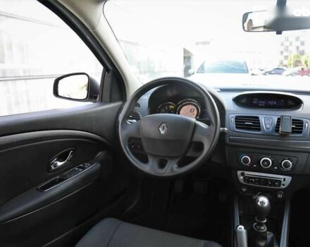 Рено Меган, об'ємом двигуна 1.5 л та пробігом 244 тис. км за 9200 $, фото 11 на Automoto.ua