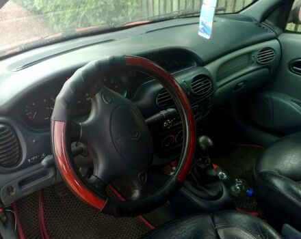 Рено Меган, об'ємом двигуна 1.6 л та пробігом 340 тис. км за 2850 $, фото 4 на Automoto.ua