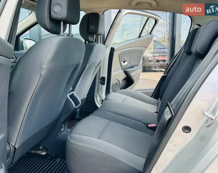 Рено Меган, об'ємом двигуна 1.6 л та пробігом 180 тис. км за 7399 $, фото 20 на Automoto.ua