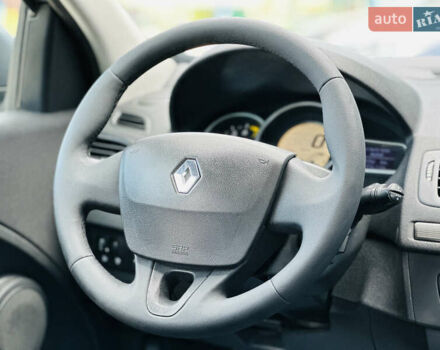 Рено Меган, об'ємом двигуна 1.6 л та пробігом 180 тис. км за 7399 $, фото 25 на Automoto.ua