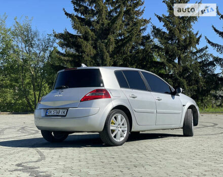 Рено Меган, объемом двигателя 1.6 л и пробегом 285 тыс. км за 4300 $, фото 2 на Automoto.ua