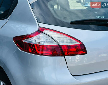 Рено Меган, об'ємом двигуна 1.6 л та пробігом 180 тис. км за 7399 $, фото 15 на Automoto.ua