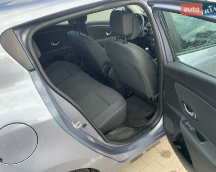 Рено Меган, объемом двигателя 1.6 л и пробегом 231 тыс. км за 6300 $, фото 14 на Automoto.ua