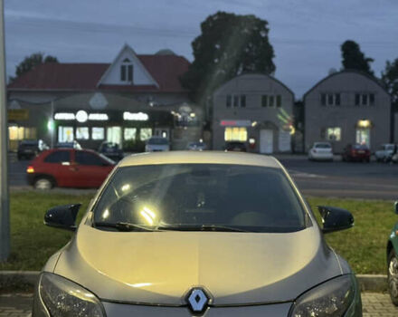 Рено Меган, объемом двигателя 1.6 л и пробегом 180 тыс. км за 7200 $, фото 44 на Automoto.ua