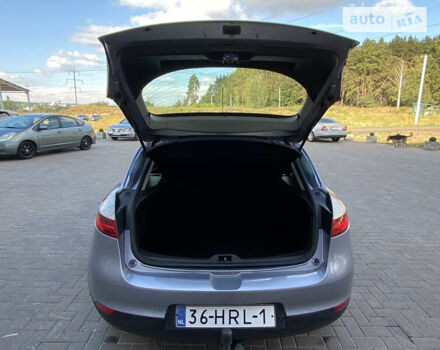 Рено Меган, объемом двигателя 1.6 л и пробегом 211 тыс. км за 6300 $, фото 42 на Automoto.ua