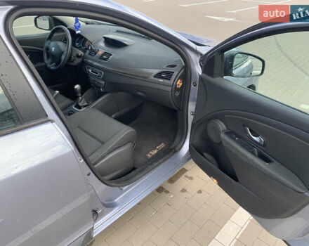 Рено Меган, объемом двигателя 1.6 л и пробегом 231 тыс. км за 6300 $, фото 12 на Automoto.ua