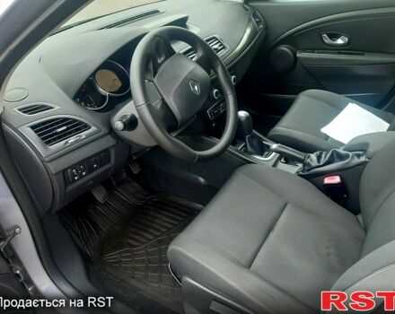 Рено Меган, объемом двигателя 1.6 л и пробегом 218 тыс. км за 6999 $, фото 7 на Automoto.ua