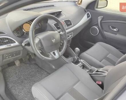 Рено Меган 2009 у Дніпро (Дніпропетровську) на Automoto.ua Рено Меган, об'ємом двигуна 1.6 л та пробігом 222 тис. км за 6900 $, фото 15 на Automoto.ua
