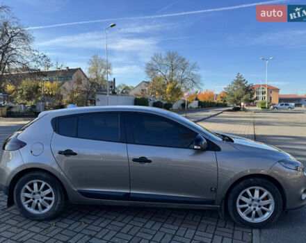 Рено Меган, объемом двигателя 1.6 л и пробегом 180 тыс. км за 7200 $, фото 13 на Automoto.ua