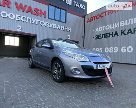 Рено Меган, объемом двигателя 1.6 л и пробегом 211 тыс. км за 6300 $, фото 2 на Automoto.ua