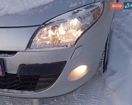Рено Меган, объемом двигателя 1.6 л и пробегом 220 тыс. км за 6950 $, фото 12 на Automoto.ua