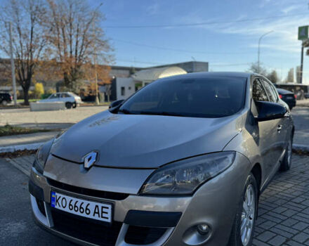 Рено Меган, объемом двигателя 1.6 л и пробегом 180 тыс. км за 7200 $, фото 15 на Automoto.ua