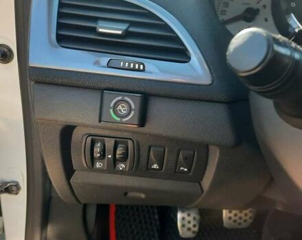 Рено Меган, об'ємом двигуна 1.4 л та пробігом 205 тис. км за 6700 $, фото 15 на Automoto.ua
