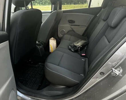 Рено Меган, объемом двигателя 1.46 л и пробегом 228 тыс. км за 6300 $, фото 6 на Automoto.ua