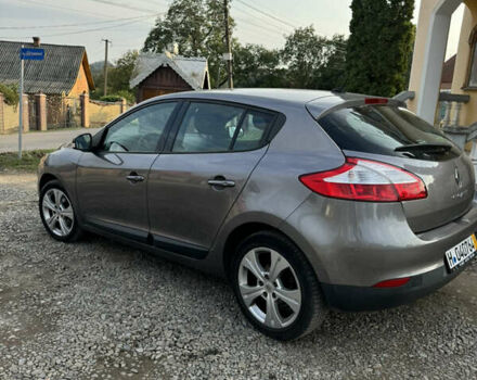 Рено Меган, объемом двигателя 1.6 л и пробегом 119 тыс. км за 8500 $, фото 4 на Automoto.ua