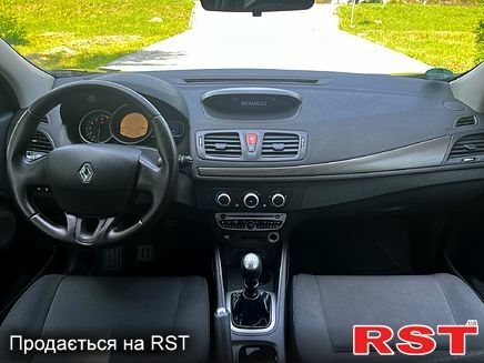 Рено Меган, объемом двигателя 1.6 л и пробегом 204 тыс. км за 6800 $, фото 4 на Automoto.ua