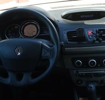 Рено Меган, об'ємом двигуна 1.46 л та пробігом 245 тис. км за 5300 $, фото 3 на Automoto.ua